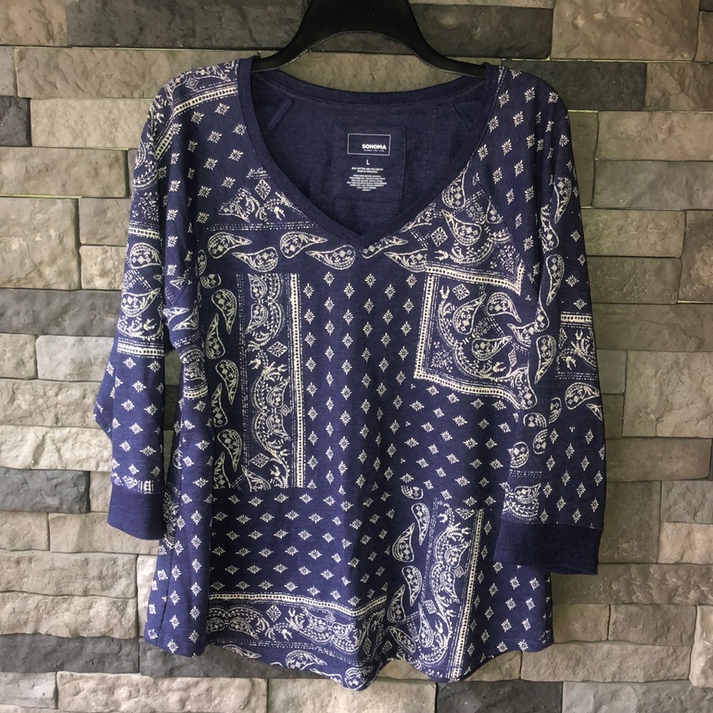 😊 4 for $10 Sonoma V-Neck Sweatshirt  Gently Worn